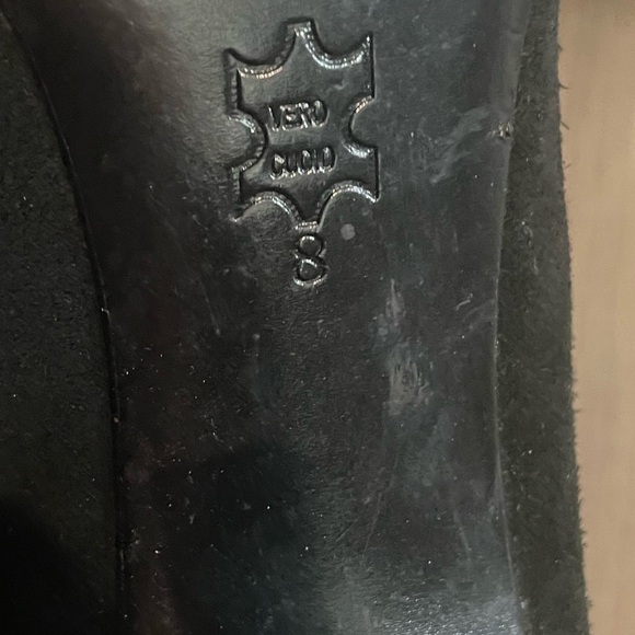 Kelsi Dagger black over the knee boots with gold zipper - Picture 7 of 9